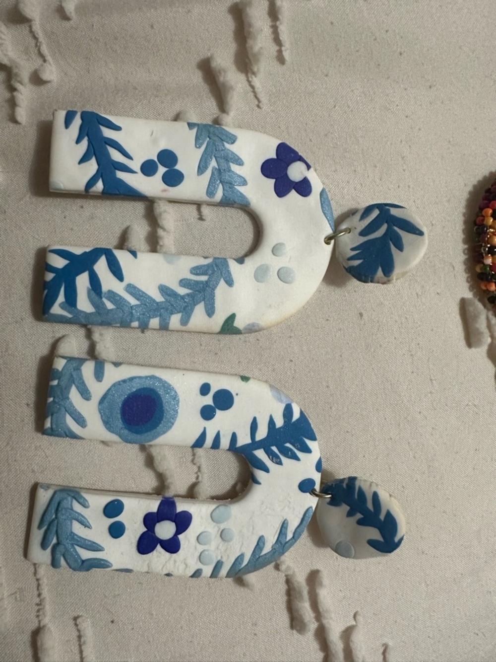 Assorted Earrings - Picture 6 of 8